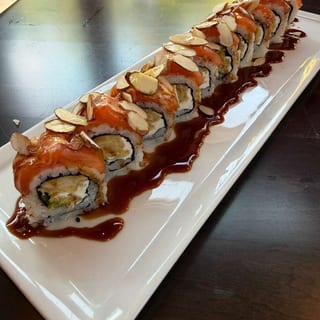 Honey Salmon Crunch roll